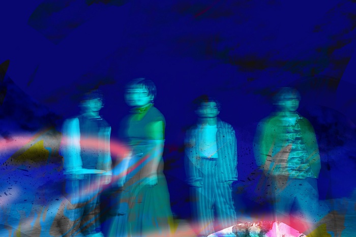 グルーヴとジャンルレスな感覚で自由に遊ぶ高校生バンド chilldspot、1st EP『the youth night』より耽美な"性"を表現した楽曲「ネオンを消して」MV公開