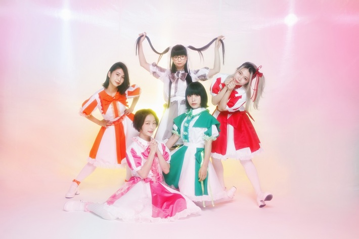 GO TO THE BEDS、1/13リリースの1st EP詳細発表。拡大展開中のゲーム"マジカミ"とのタイアップも決定