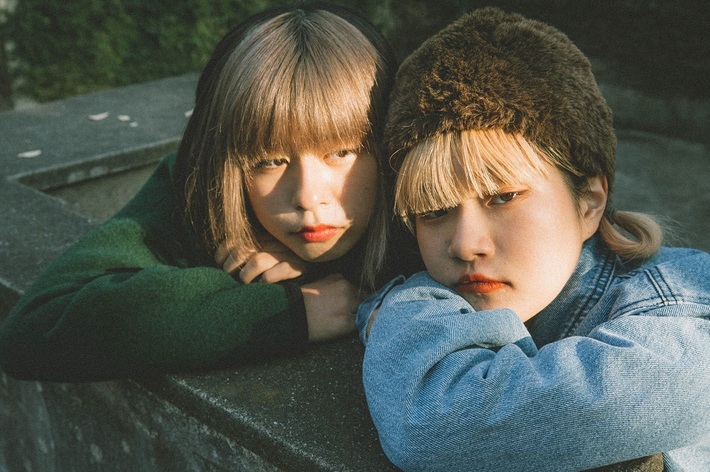 2ピース・ガールズ・ロック・バンド THEティバ、2枚のEP『THE PLANET TIVA part.1』＆『THE PLANET TIVA part.2』リリース決定。"ティバの惑星"が舞台の「Go back our home」MV公開