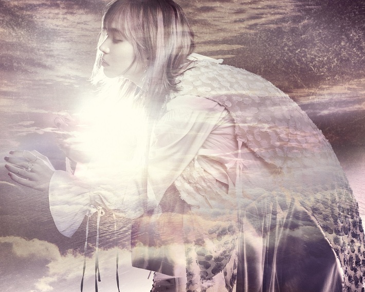LiSA、2021年初シングル「dawn」タイトル曲を先行フル配信開始。本日正午にMVプレミア公開