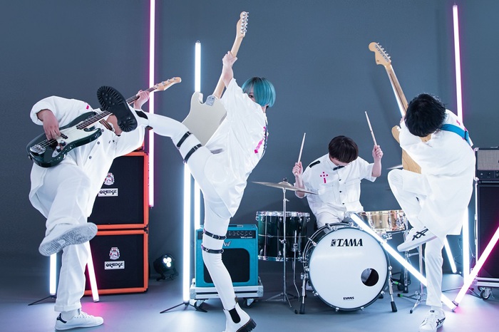 ポルカドットスティングレイ、3rdフル・アルバム『何者』より「FICTION」MV公開