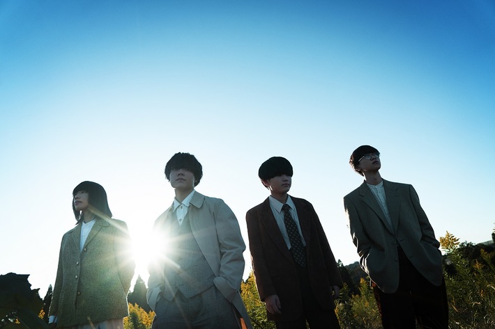 クジラ夜の街、1stフル・アルバム『海と歌詞入り瓶』リリース決定