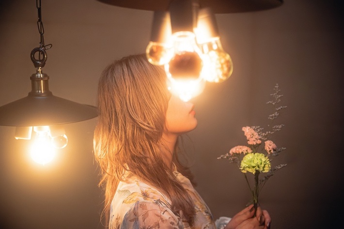 個性派女性アーティスト Tielle、ワンマン振替公演"&BEYOND"3/3渋谷WWWにて開催。1stアルバム表題曲「Beyond」ヴィジュアライザーも公開