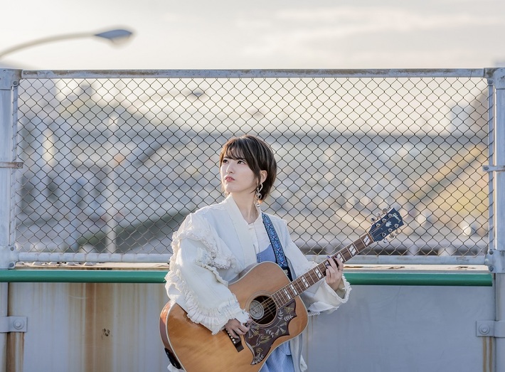 青春群青ポップ・ロックSSW 優利香、初の全国流通盤としてABCテレビ"おは朝"テーマ・ソング収録のミニ・アルバム『Newestrong』3/10リリース