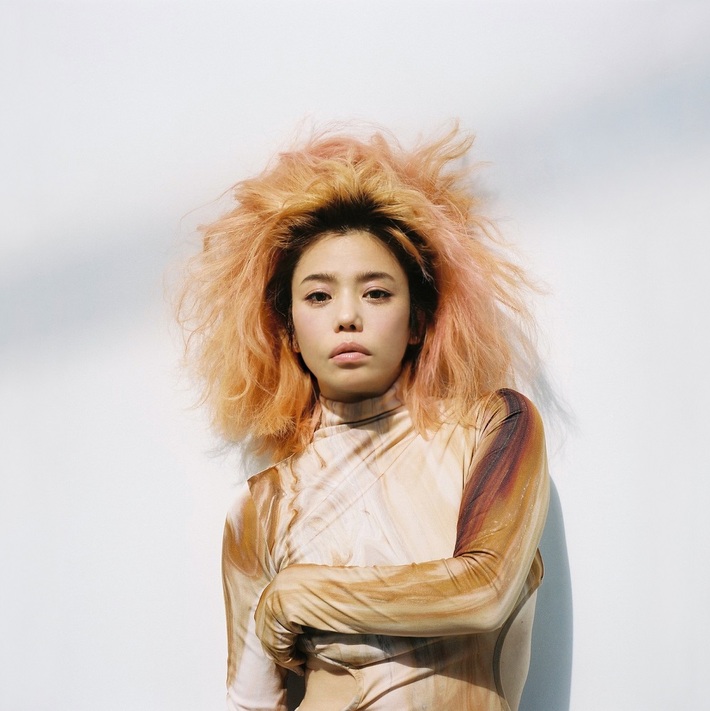 Chara、初の単独日比谷野音公演＆ファンサイト限定弾き語り配信ライヴ開催決定