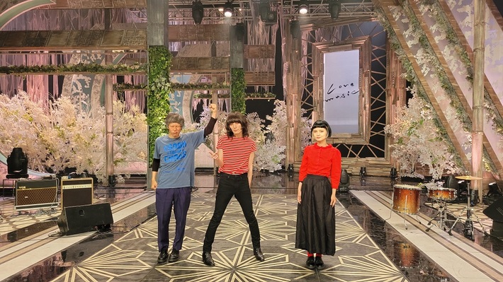 ドレスコーズ、6/27放送のフジテレビ系"Love music"出演決定。リンダ＆マーヤと共演で「ピーター・アイヴァース」テレビ初披露