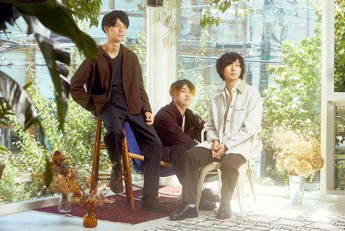 the shes gone、新曲「線香花火」MV公開。初のフル・アルバム『SINCE』10/20リリース決定。Zepp含む全12公演ワンマン・ツアー開催も