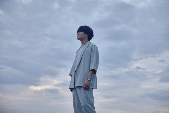 渡井翔汰（Halo at 四畳半）、ソロ・プロジェクト"Varrentia"始動。3ヶ月連続配信リリース決定、第1弾楽曲「NEW DAWN」MV公開。アコースティック・ツアー追加公演も