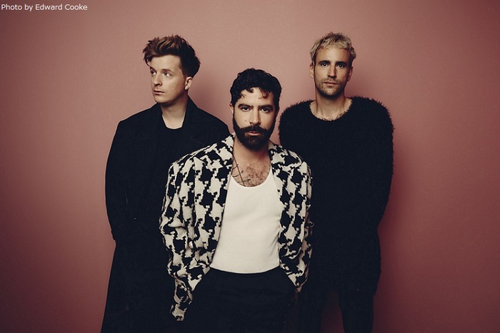 FOALS、カムバック・シングル「Wake Me Up」を11/4リリース