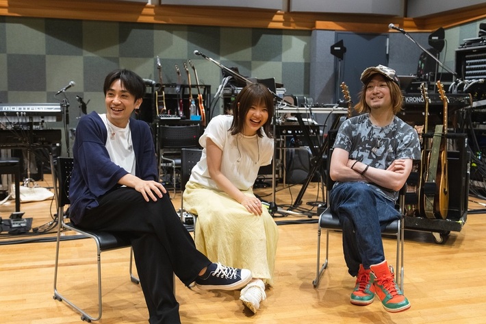 いきものがかり、3人体制最後の作品リリース記念して結成当初に制作された人気楽曲「からくり」ライヴ映像公開。2021年ツアーのセットリスト・プレイリストも