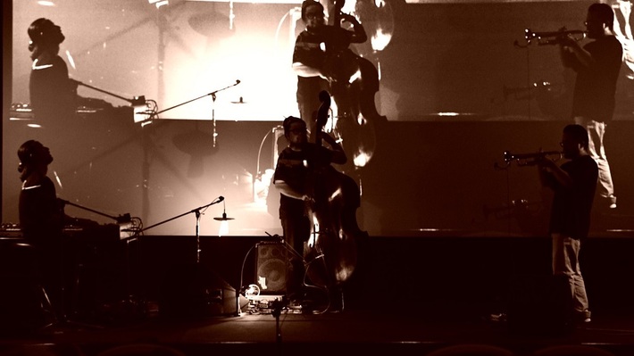 Suchmosの鍵盤奏者 TAIHEIがリーダー務めるバンド"賽"、横浜の老舗ホテルでワンマン・ライヴ開催