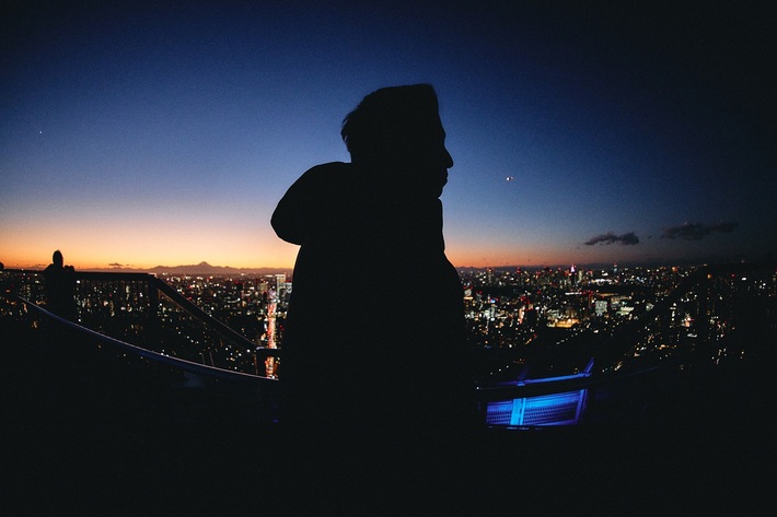 Tsukasa Inoue（fox capture plan／THE JUNEJULYAUGUST）、2022年初春ソロ・アルバム・リリース決定。「The variety of colors」先行配信スタート