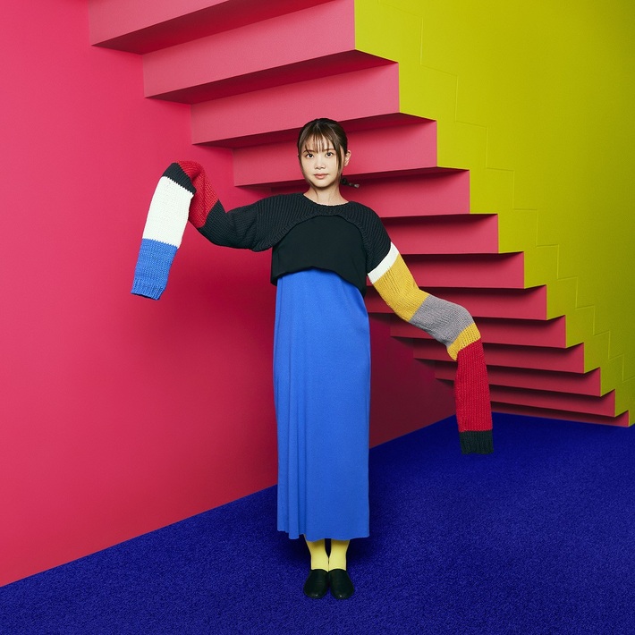 吉岡聖恵（いきものがかり）、長屋晴子（緑黄色社会）作詞作曲の新曲「凸凹」がテレビ朝日系アニメーション"カッコウの許嫁"OPテーマに決定。4/17配信リリース