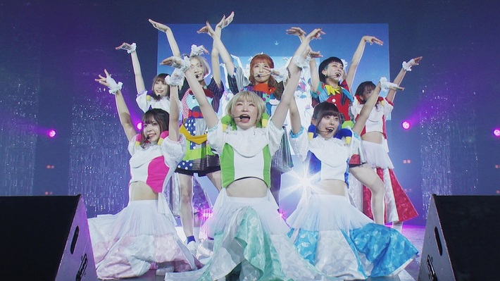 豆柴の大群、特別公演"豆柴の大群の疾走"より第1期BiSとコラボした「nerve」ライヴ映像公開