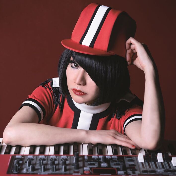 キノコホテル、創業15周年シングル「アケイロ」3/25配信リリース決定