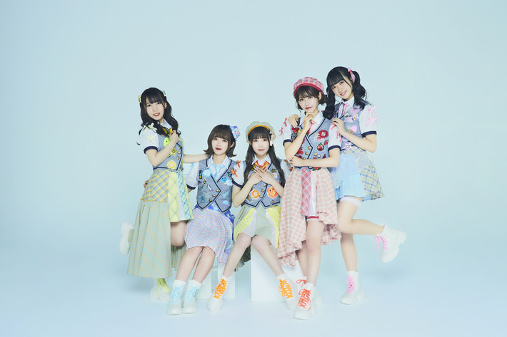 FES☆TIVE、14枚目となるニュー・シングル『微笑ノ国』5/25リリース決定。全3形態のCDジャケット＆最新アー写も公開