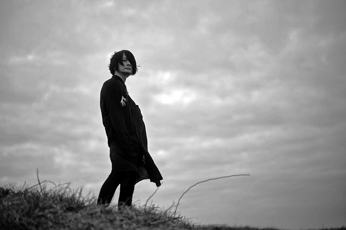 生熊耕治（cune／BLUEVINE）、無料配信ライヴ"HANDS OVER HANDS"を急遽明日3/11開催決定