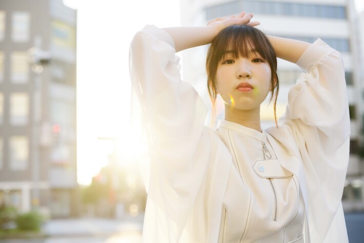 現役大学生シンガー・ソングライター 富金原佑菜、TVアニメ"境界戦機"イメージ作品『mirror』本日4/13リリース。CD発売記念ライヴ開催決定