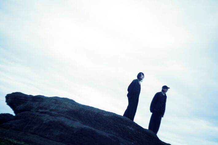 polly、新体制アーティスト写真公開。ワンマン・ライヴ開催も決定