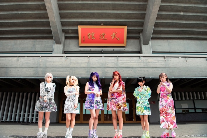 ぜんぶ君のせいだ。、新メンバー加入。対バン・ツアー"GreedbygreeD TOUR"開催＆新体制での再新録アルバム『Q.E.D.tri』発売、日本武道館単独公演決定