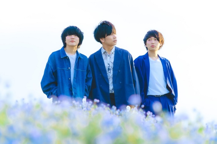奈良発3ピース・バンド Hello Hello、初のアルバム『blooms』リリース＆ツアー決定