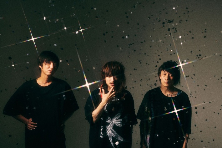 アルカラ、11月に20周年記念アルバム発売＆日比谷野外大音楽堂にて20周年記念ライヴ"YAON no OTOKO!!"開催。20周年記念第2弾シングル「boys & girls (band arrange)」明日6/27より配信開始