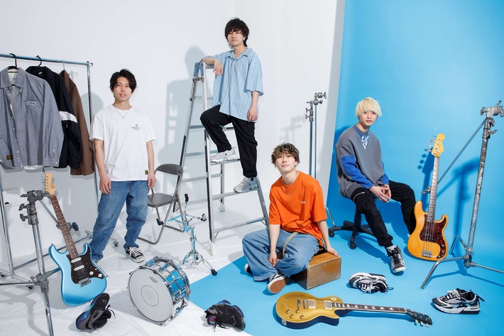 千葉県佐倉市発の4人組バンド CULTURES!!!、1stミニ・アルバム『!!!』から「ぼくらの戦争」MV公開