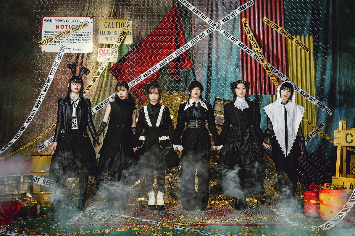 BiSH、ヒストリー辿る初展覧会が開催決定。メンバーの