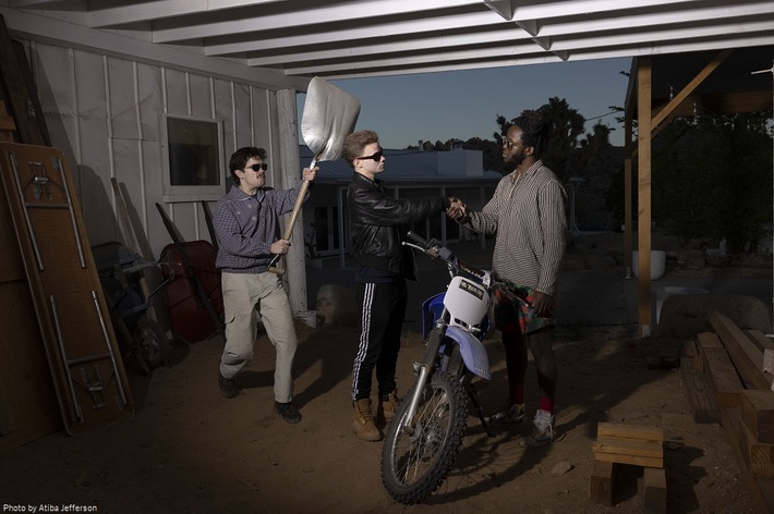 BLACK MIDI、ニュー・アルバム『Hellfire』より超近未来的ボクシング・ストーリー「Sugar/Tzu」公開