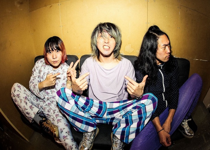 挫・人間、3曲入りシングル『このままでいたい』9/7リリース決定。初回盤は昨年のクアトロ公演全曲収録映像付属