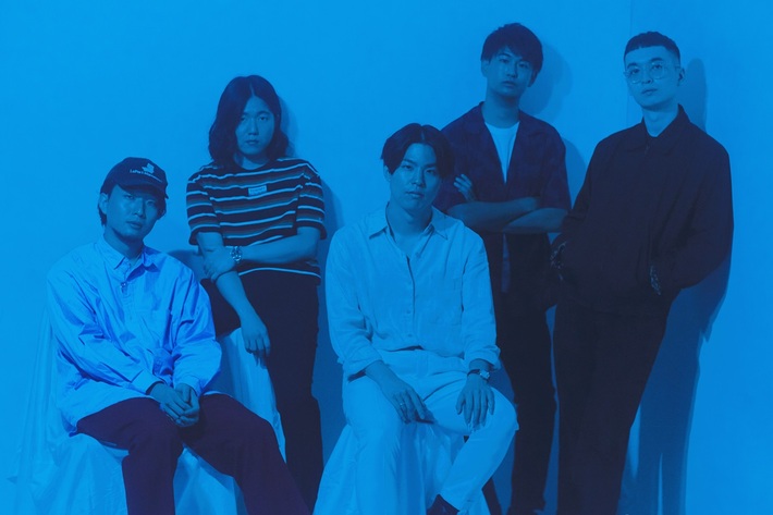 Johnnivan、今秋リリース予定の2ndアルバムよりシングル「No One is Going to Save You」リリース。MVは小島央大監督のシネマティックでサスペンスフルな作品に