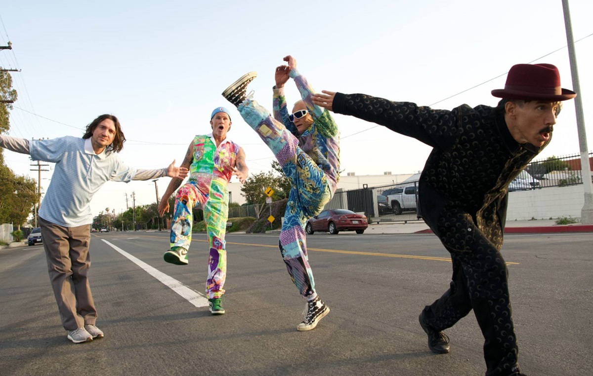 RED HOT CHILI PEPPERS、今年2枚目のスタジオ・アルバム『Return Of 