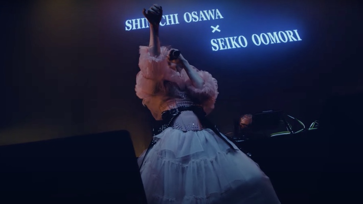 大森靖子、ライヴ映像まとめた"ミッドナイト清純異性交遊TV 2022 8月号"をYouTubeにて公開