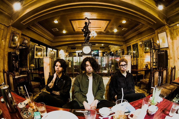 SIX LOUNGE、ソニー・ミュージックレーベルズ移籍第1弾となるEP『ジュネス』10/26リリース決定