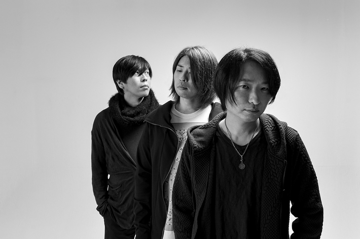 strange world's end、3rdアルバム『strange world's end』より「摩耗」MV公開