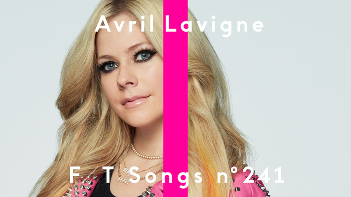 Avril Lavigne、"THE FIRST TAKE"に初登場。デビュー曲「Complicated」を一発撮りパフォーマンス