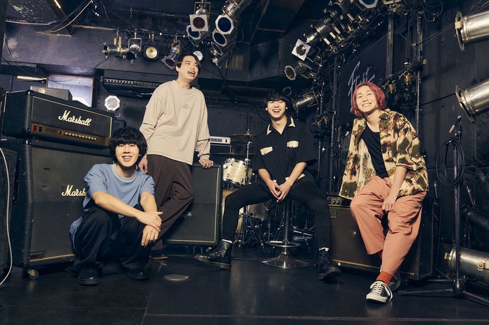 kobore、対バン・ツアー"kobore 「HOWLING TOUR 2022」"にTHE BACK HORN、KEYTALK、Saucy Dog、Makiらゲスト出演決定