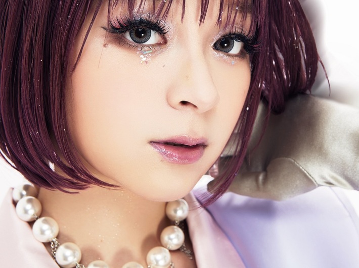 MARiA（GARNiDELiA）、小室哲哉とのコラボ・ソング「Trust On Me -Theme of E.T.E-」MV公開