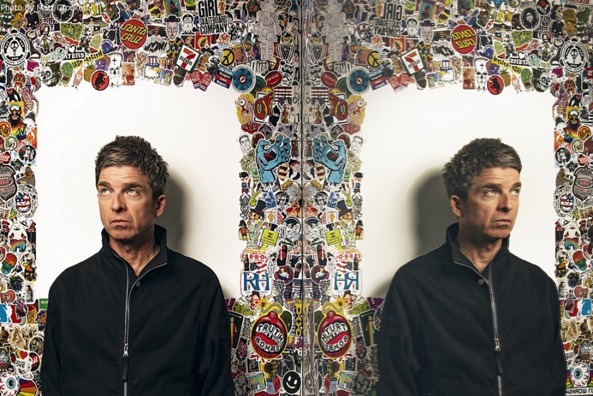 NOEL GALLAGHER'S HIGH FLYING BIRDS、盟友Johnny Marrがギターで参加