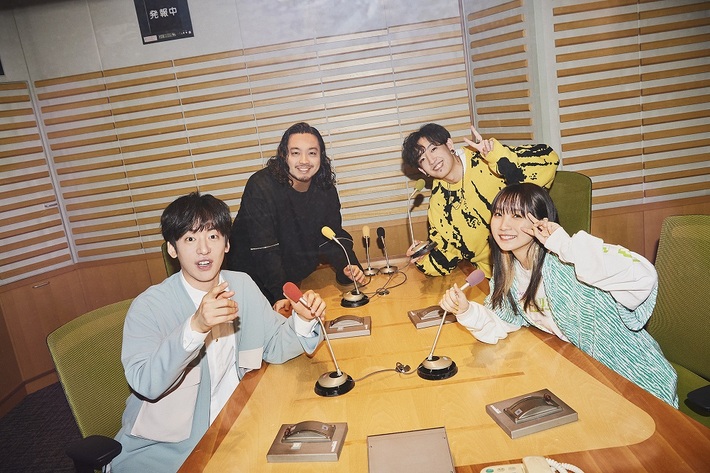 Creepy Nuts × Ayase × 幾田りら、"RISING SUN ROCK FESTIVAL 2022"で初披露した「ばかまじめ」スペシャル・ライヴ・ビデオが本日10/3 21時よりプレミア公開決定