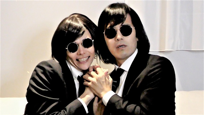 松永天馬（アーバンギャルド）、ニュー・アルバム『不惑惑惑』より「そうだろうどうだろう」MV公開。ダンサー 神田初音ファレル演じる分身"偽永天馬"とダンス