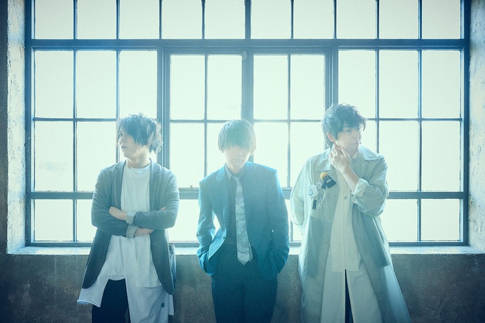 UNISON SQUARE GARDEN、9thアルバム『Ninth Peel』4/12リリース＆ツアー開催決定。TVアニメ"ブルーロック"2クール目ED主題歌となる新曲「Numbness like a ginger」MVも公開