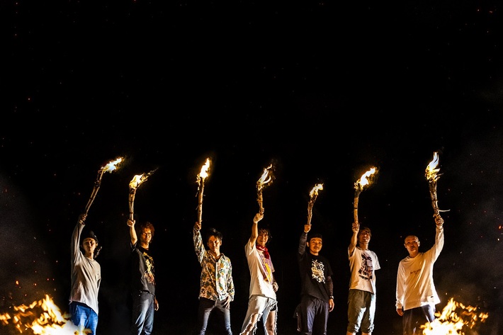 PAN × セックスマシーン!!、スプリットCD『天井開放』よりヒロシがゲスト出演の「天歌」MV公開。明日1/11に先行配信開始