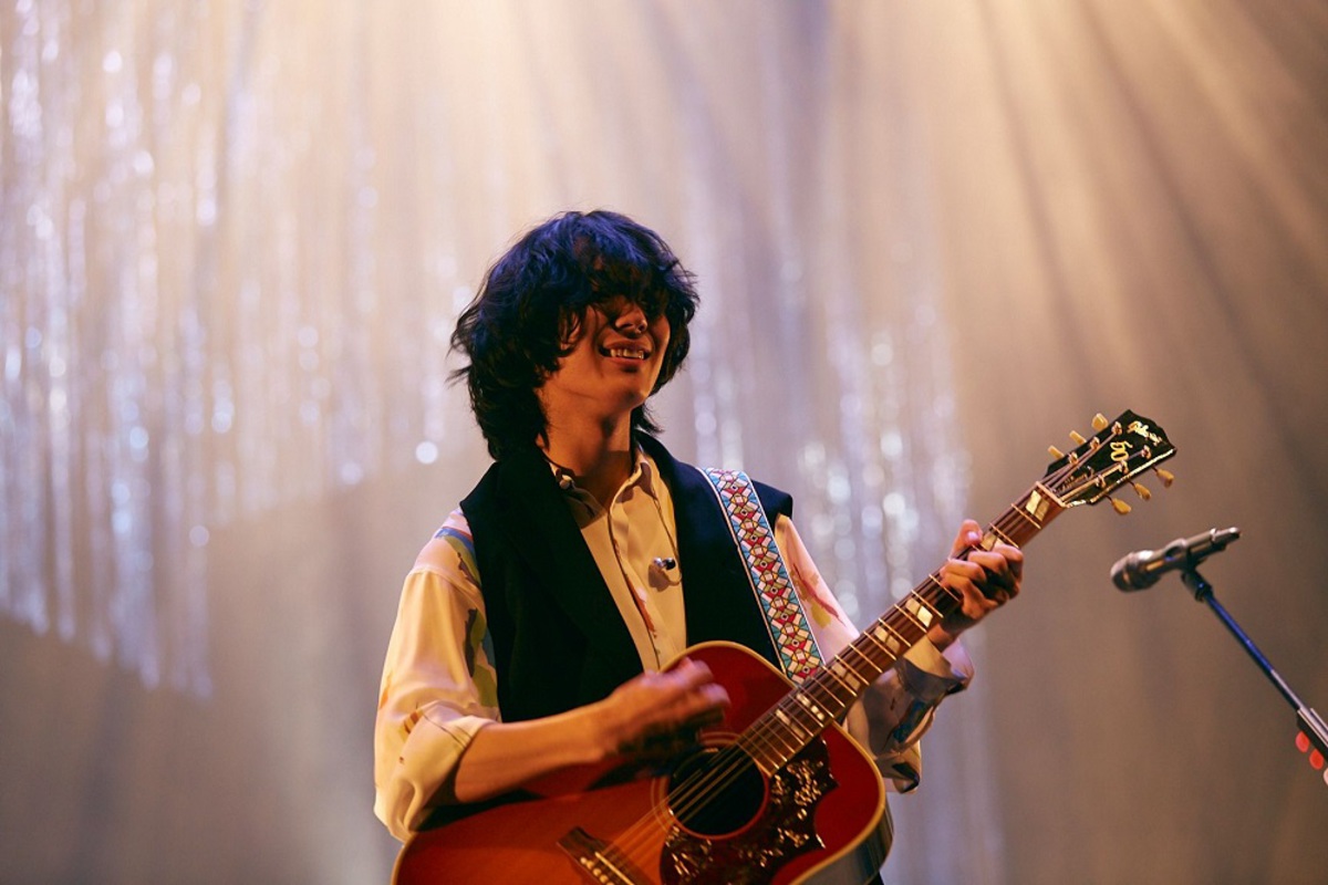 映秀。、21歳の誕生日に最新曲「幸せの果てに」MV公開