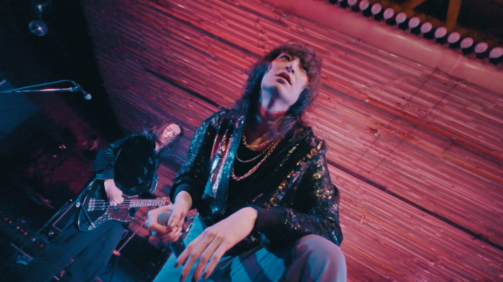 ドレスコーズ、最新映像商品『ドレスコーズの味園ユニバース』本編冒頭10分の映像公開