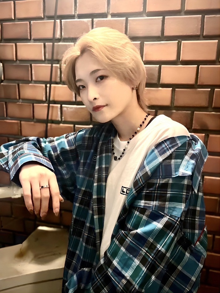 NOW DRAMATiCのキングユリア（成瀬ゆりあ）、激ロック・プロデュースによる美容室"ROCK HAiR FACTORY"のヘアモデルに登場