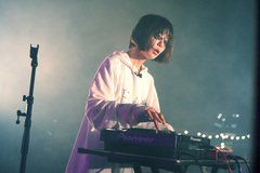 DJ後藤まりこ、下北沢SHELTERにてワンマン・ライヴ"光/光/光"11/12開催