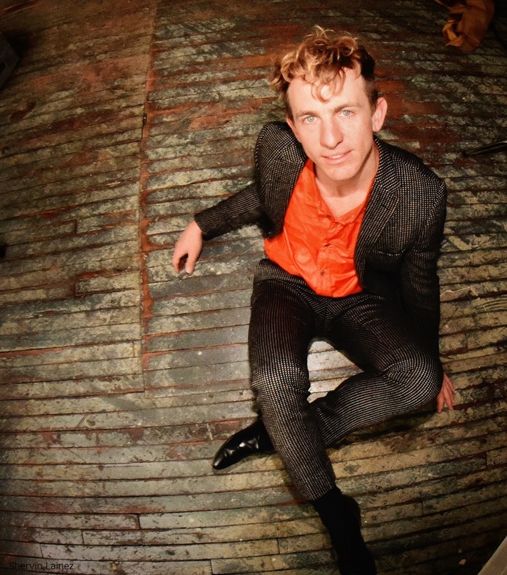 BIG THIEFのギタリスト Buck Meek、東阪にてジャパン・ツアー決定。8/25リリースの最新アルバム『Haunted Mountain』より新曲「Cyclades」公開