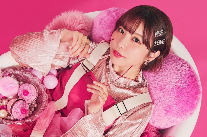 愛美、TVアニメ"てんぷる"OPテーマ「煩悩☆パラダイス」先行配信スタート。着物でダンスに挑戦したMV公開