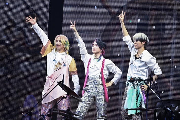 Mrs. GREEN APPLE、アリーナ・ツアー"NOAH no HAKOBUNE"さいたまスーパーアリーナ公演が9/24 21時よりWOWOWプラスで全曲ノーカット放送決定